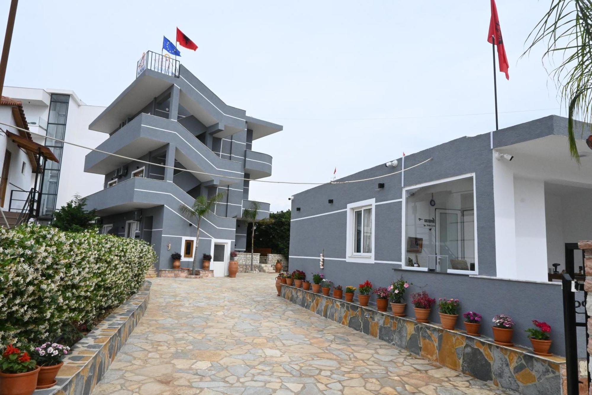 Apartamento La Familia Ksamil